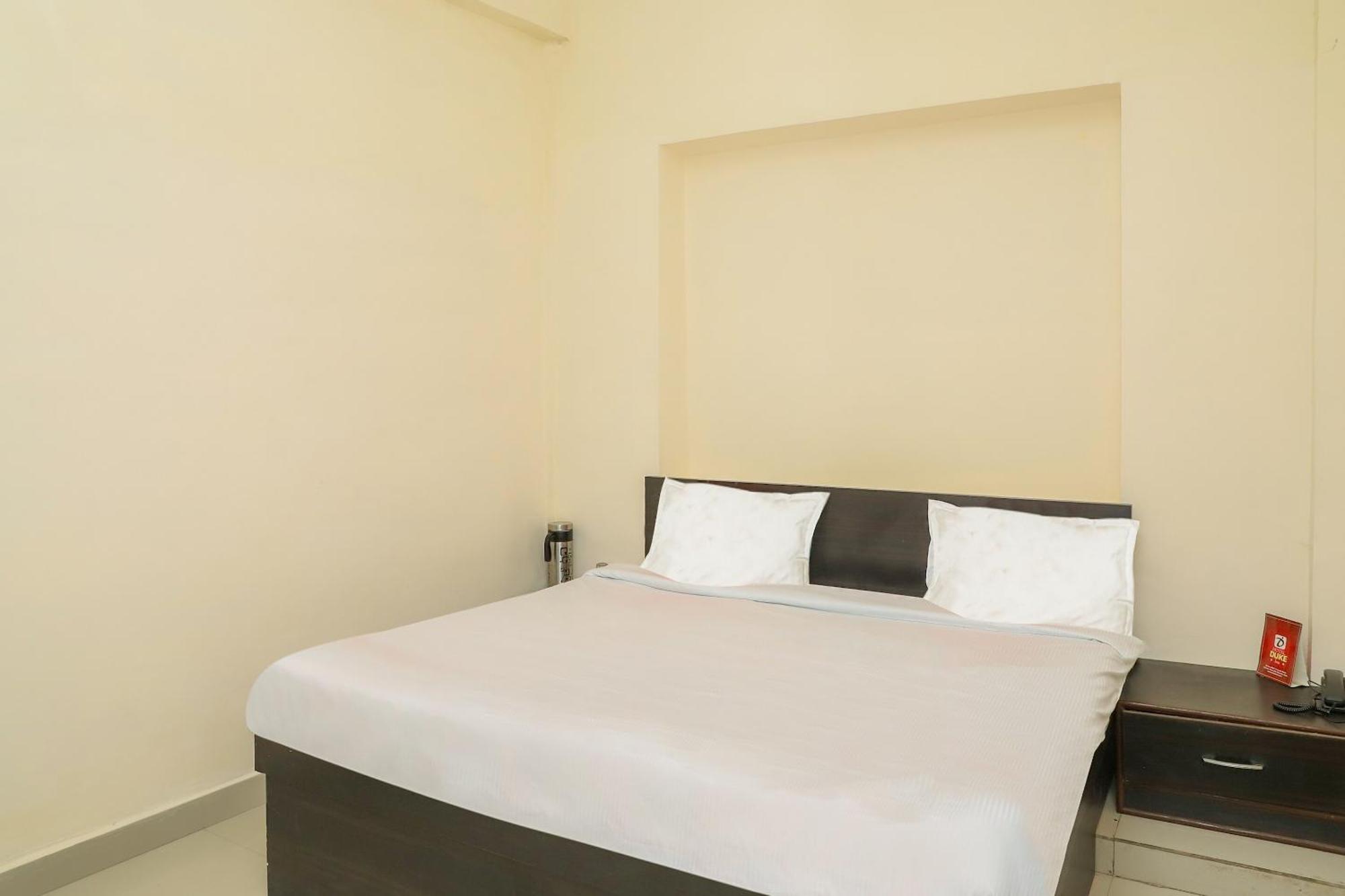 Oyo Hotel Duke Inn Jhansi Exterior photo